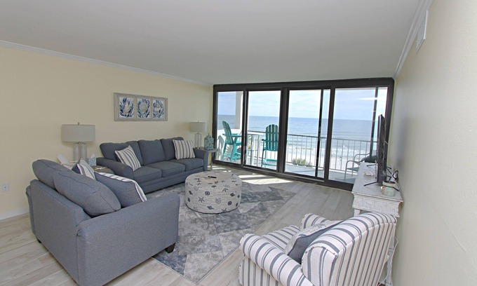 Orange Beach Condo | The fish are biting!🎣🌞 There is something for everyone!
