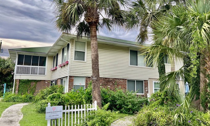 Savannah Beach House | The Fish Cottage on Tybee Island