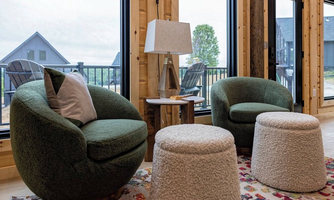 Bristol House | The Fives - 22460 Sky Haven