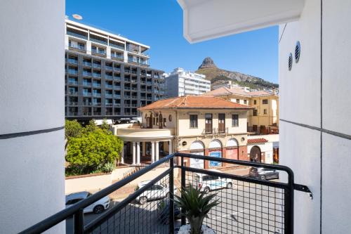 Sea Point Apartment | The Flamingo Private Apartments by Perch Stays