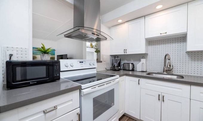 Riverside Park Apartment | The Flats at Riverside Park #4