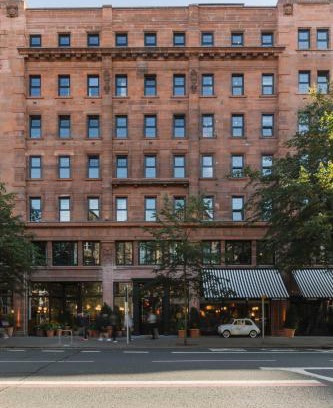 Belfast Central District Hotel | The Flint Hotel