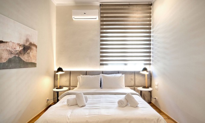 Kallithea Apartment | The Flirty Athens