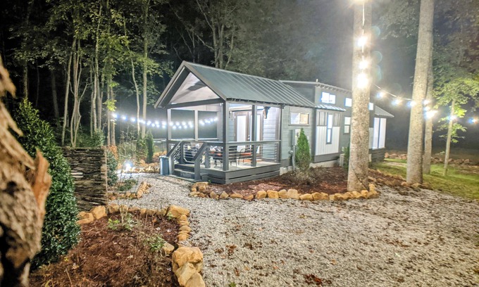 Tracy City House | The FOX Tiny Home @ The Retreat at Water's Edge