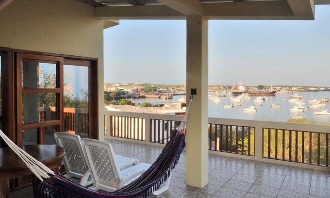 Puerto Baquerizo Moreno Apartment | The Galeodan Suites
