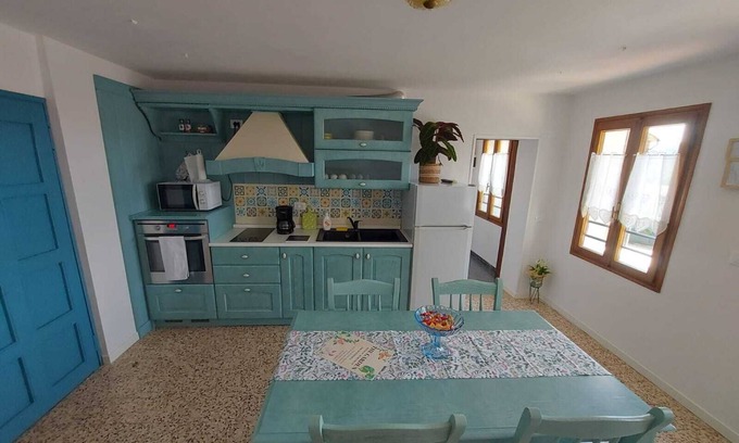 Semonzo Apartment | The Garden holiday apartment: surrounded by greenery, close to flying places