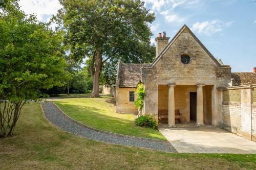 Apethorpe House | The Gate House
