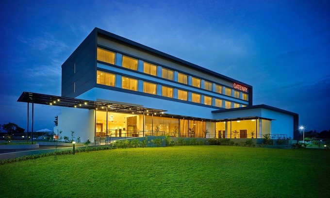 Gondia Hotel | The Gateway Hotel Balaghat Road Gondia