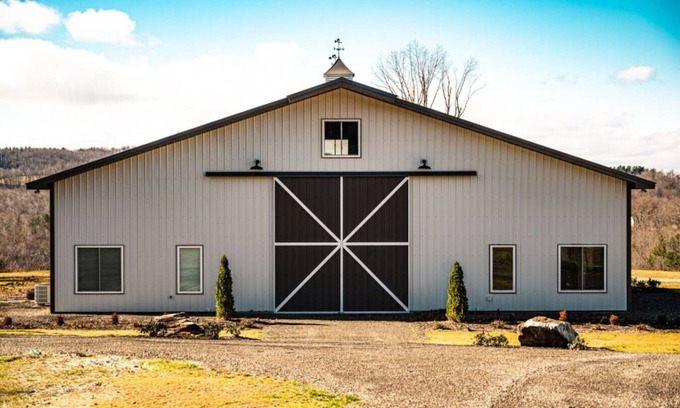 Vesta House | The Gathering Barn - where luxury meets the outdoors by BMG