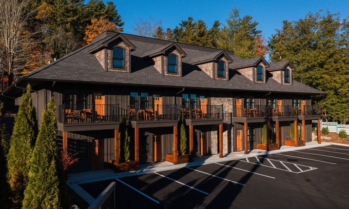 Blowing Rock Hotel | The Getaway Blowing Rock