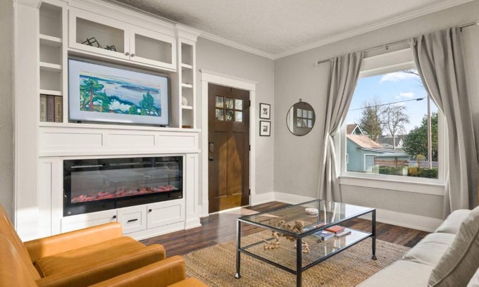 Newberg House | The Getaway Newberg