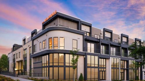 12 South House | The Gilmore, an AvantStay Hotel