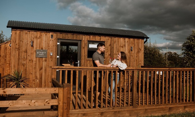 Guilsfield Cabin | The Ginger Nut - a shepherds hut with hot tub sleeping 2 guests