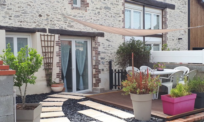 Saint-Andre-Goule-d'Oie Cottage | The Gîte du Coudray is a family cottage with character.