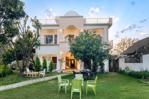 Bail Parao House | The Golden Mango