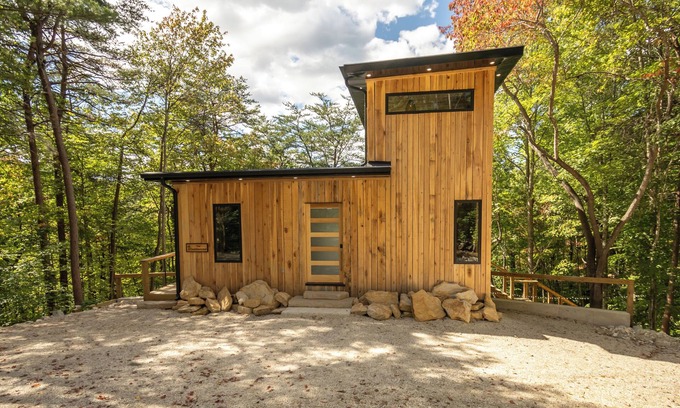 Primrose Cabin | The Goldenrod Cabin in Red River Gorge, Goldenrod Cabin in Red River Gorge, KY