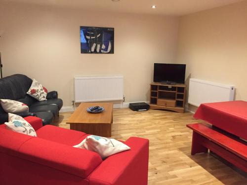Lewes House | The Goldings