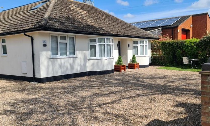 Woodhall Spa Bed & Breakfast | The Golf Studio Woodhall Spa
