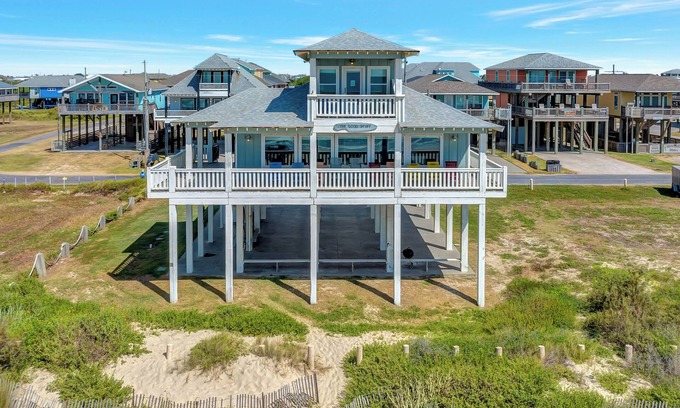 Crystal Beach House | The Good Stuff: 5 BR, 3 BA House in Port Bolivar, Sleeps 15