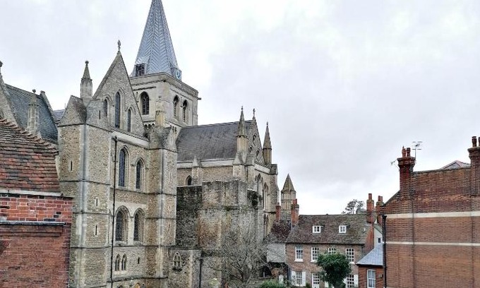 Rochester Hotel | The Gordon House Hotel