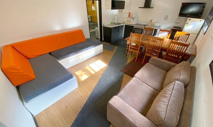 Thredbo Apartment | The Granny Flat Thredbo: Budget flat in a great location