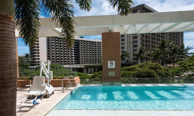 Waikiki Condo | The Grand Islander, a Hilton Grand Vacations Club - 2 Bedroom - Resort View