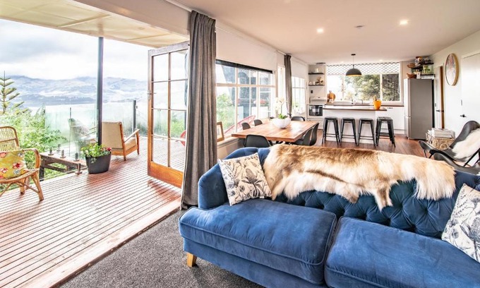 French Farm House | The Grandstand - French Farm Holiday Home