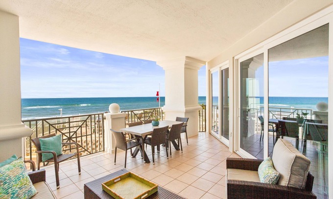Santa Rosa Beach Condo | 'THE GREAT ESCAPE' l BEACHFRONT l PRIVATE BEACH l BEACH SET UP INCLUDED!