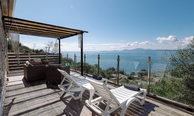 Nisaki House | The Greystone House