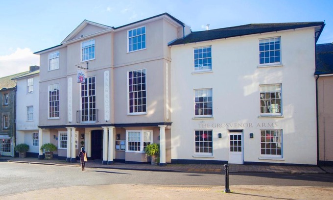 Shaftesbury Hotel | The Grosvenor Arms