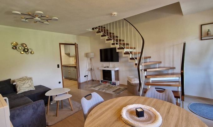Aschau im Chiemgau Apartment | The Gschwendtnerhof in the high valley invites you: Apartment ciao-aschau SchölzkeM