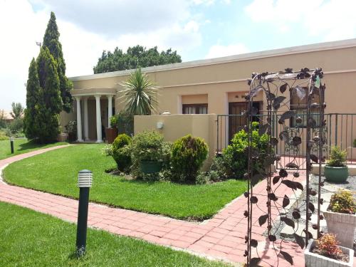 Standerton House | The Guest House Standerton