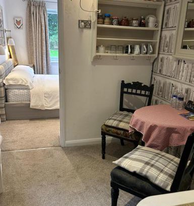 East Hoathly House | The Guest Suite, Buttsfield Lane.