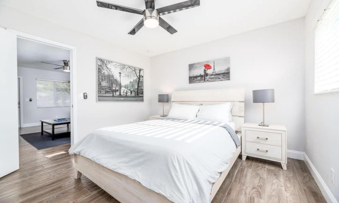 Wilton Manors Apartment | The Guesthouse 3 - Wilton Manors