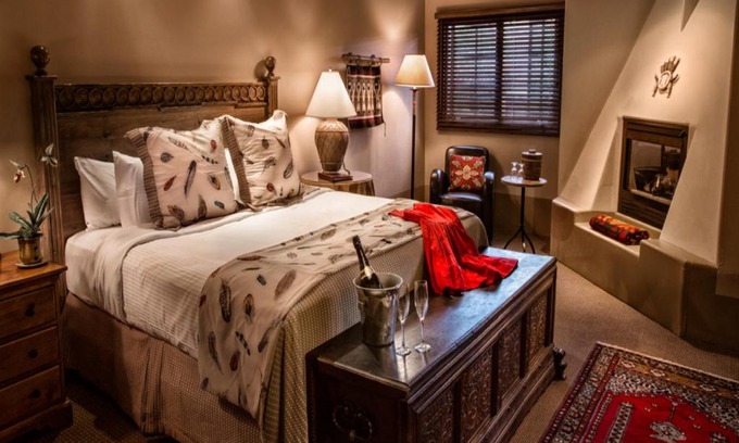 Downtown Santa Fe Hotel | The Hacienda & Spa