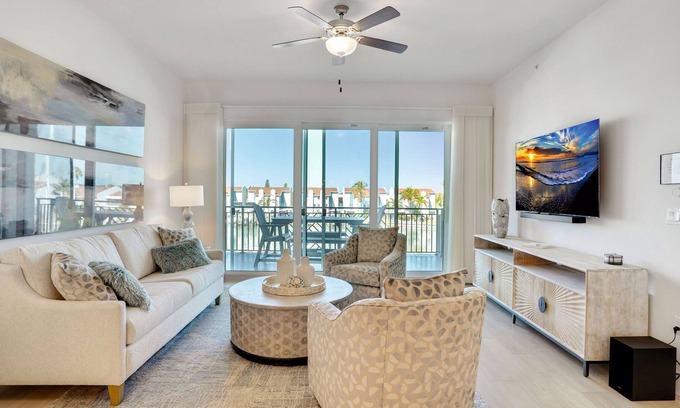 Madeira Beach Condo | The Harbor 303 - NEW Gorgeous Beach Escape w/Pool!