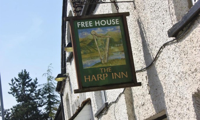 Glasbury Hotel | The Harp Inn