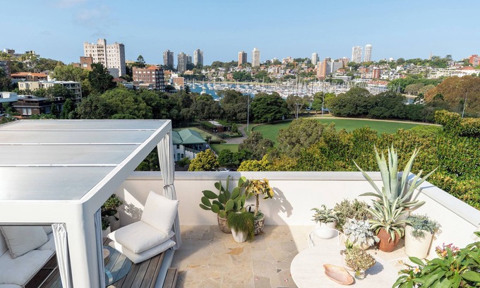 Rushcutters Bay Apartment | The Harry Seidler Penthouse - steps to Sydney CBD