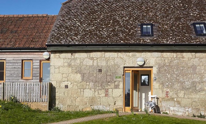 Godshill House | The Hayloft at Moor Farm