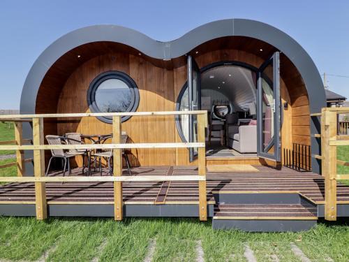 Cowbridge House | The Hazel Pod