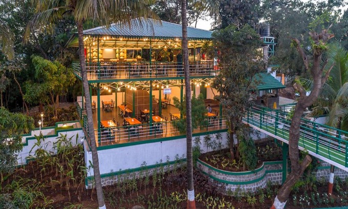 Mundhegaon Hotel | The Herb Farm
