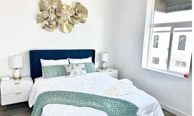 Ontario Apartment | The Hidden Gem Retreat