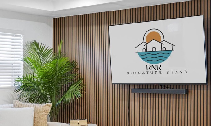 Sun Bay South House | The Hidden Gem - TIA, RJS, Amalie Arena, MacDill