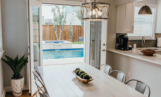 Old East Dallas House | The Hideaway at Knox Henderson + Pool + Hot Tub