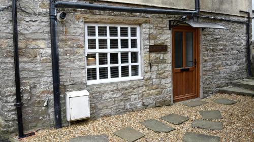 Alston House | The Hideaway