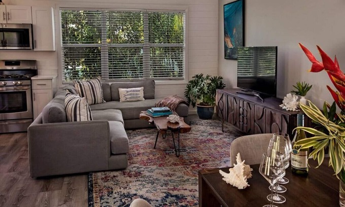 Estate Hull Cottage | The Hideaway Hull Bay Cottage 8