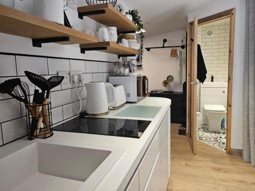 Pembroke Apartment | The Hideaway, Pembroke, Pembrokeshire