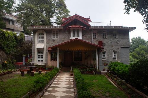 Nainital Apartment | The Hilltop Haven