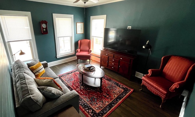 Sheboygan Falls Apartment | The Historic Downtown Suite