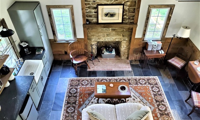 Sperryville House | The Historic Poorhouse at Cardinal Springs